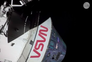 Artemis I Tees Up Crewed Mission to the Moon