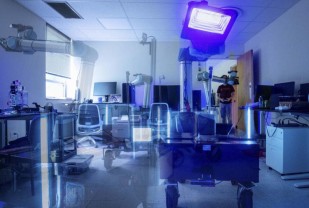 Mechanical Engineers Develop Coronavirus Decontamination Robot