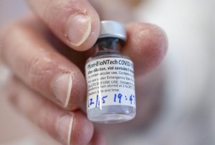 Q&A: What to Know About Waning Vaccine Effectiveness and Booster Shots