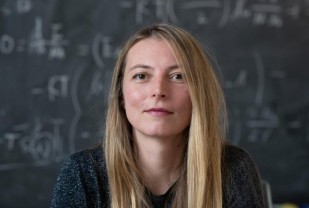 Major Award to Allow Physicist to Conduct Research, Share Her Passion for Science