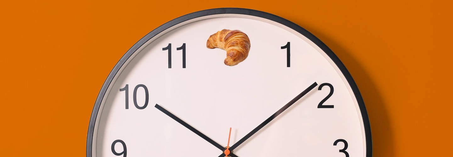 Mind Over Mealtime: Research Reveals How the Brain Sets Your Body's Dinner Clock