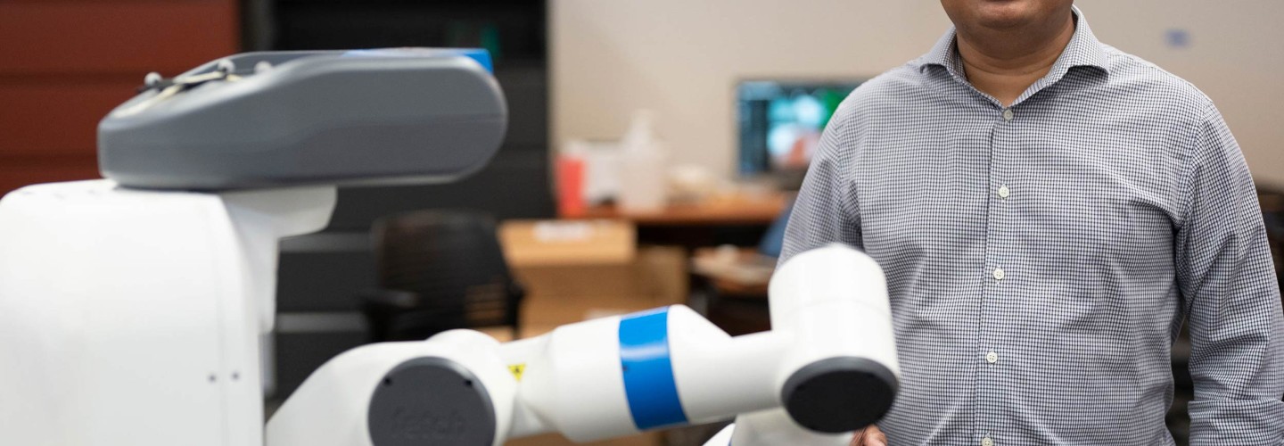 Engineering Professor Foresees AI Robots Working With Humans, Not Replacing Them