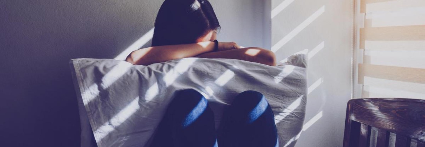 Study: Overbearing Parents Lead to Long-Term Struggles With Relationships, Education