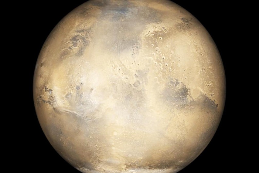 Many countries are interested in Mars these days. What’s behind their curiosity? Is this a new space race?